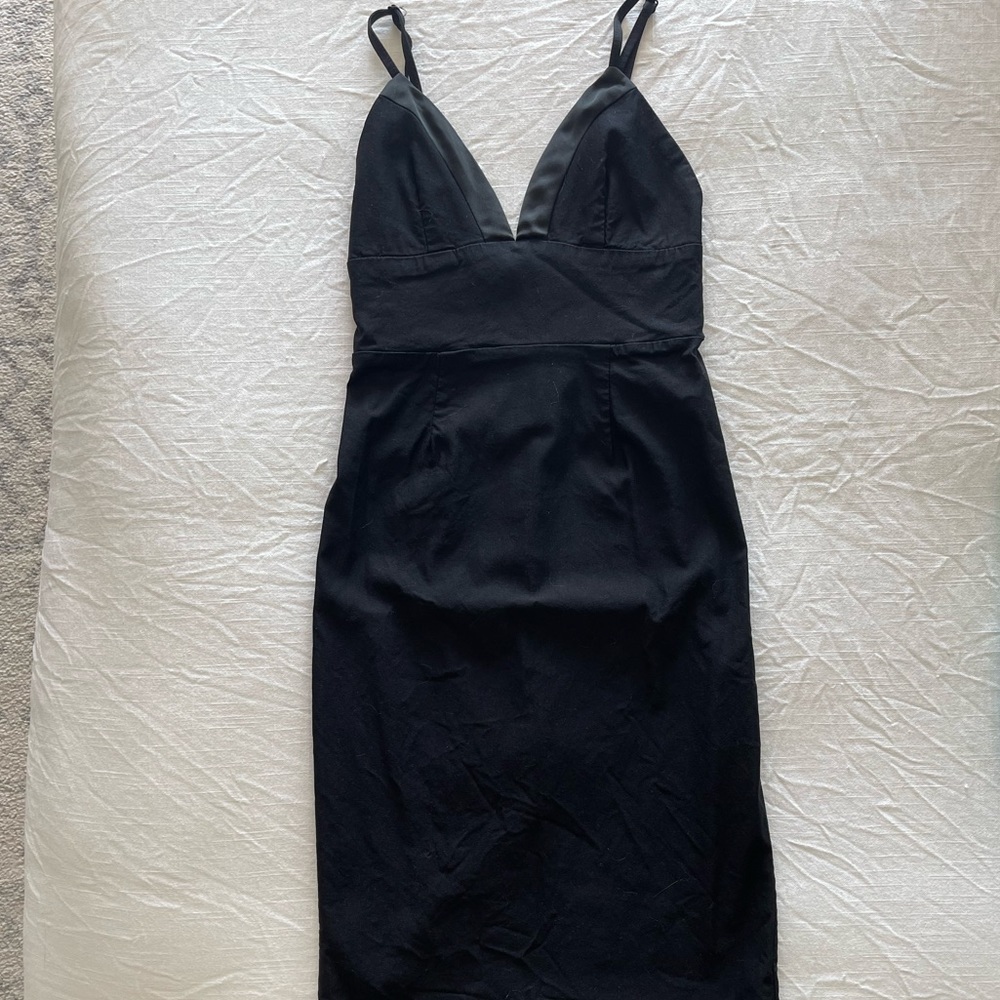 Black strappy midi dress with slit